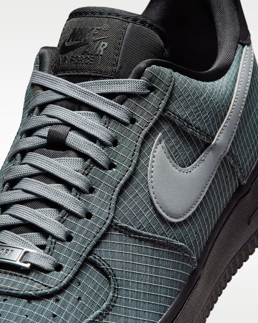 Nike Air Force 1 '07 LX Vibram