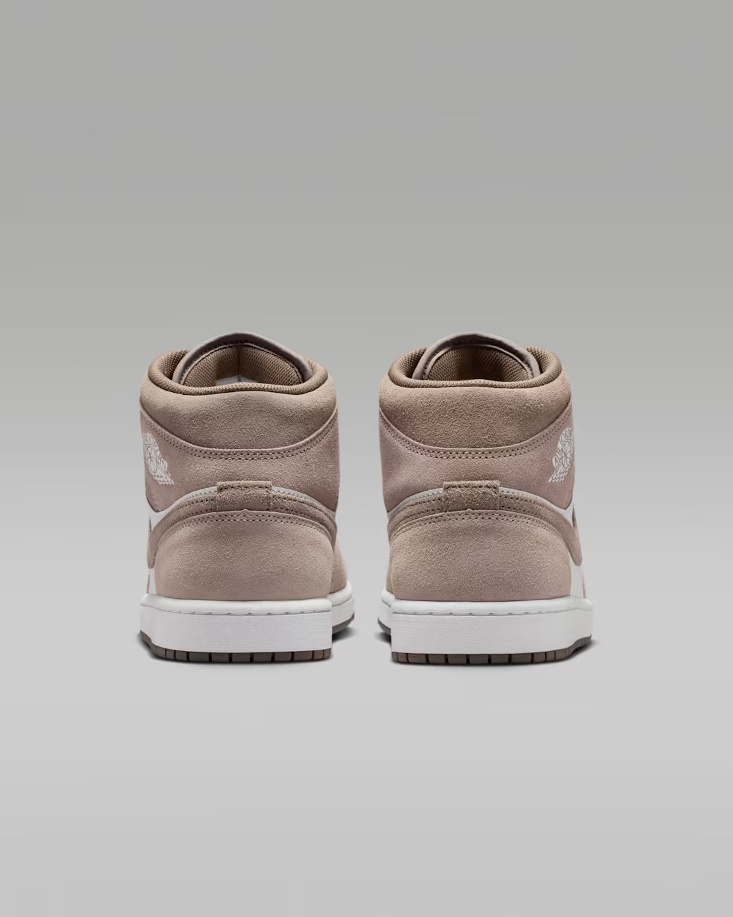 Air Jordan 1 Mid