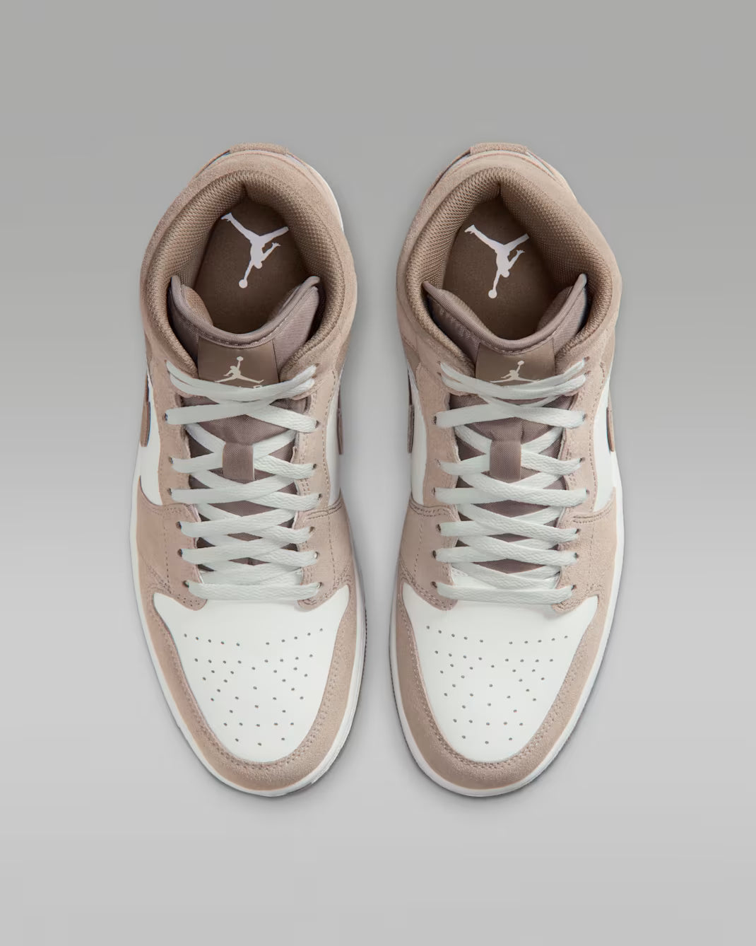 Air Jordan 1 Mid